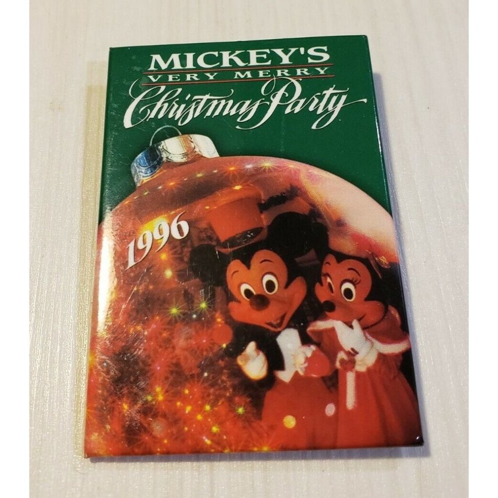 Vintage Disney Mickey's Very Merry Christmas Party Collectible Pin Button 1996